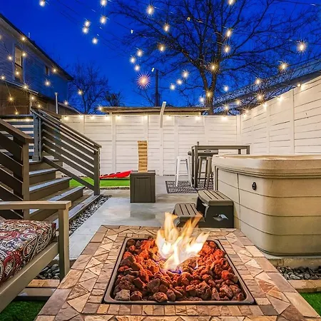Luxury 6Br/5Ba + Hot Tub Near Dt Villa